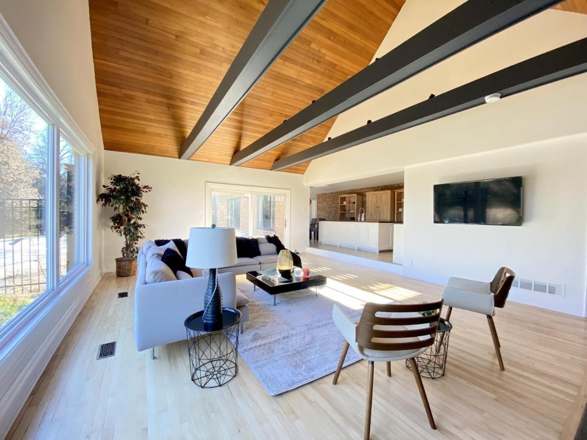 5000+ Sqft Cottage Near Toronto Bolton Εξωτερικό φωτογραφία