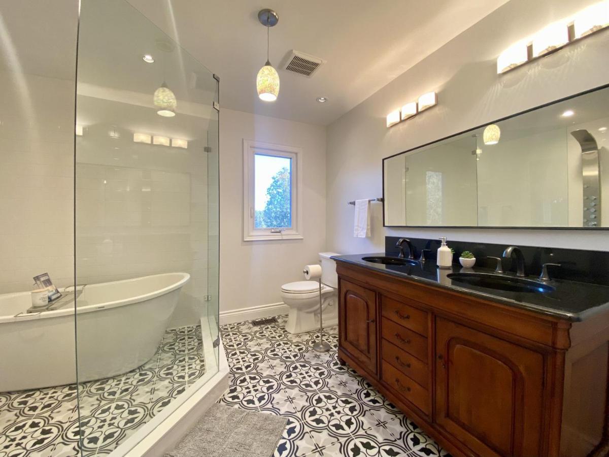 5000+ Sqft Cottage Near Toronto Bolton Εξωτερικό φωτογραφία