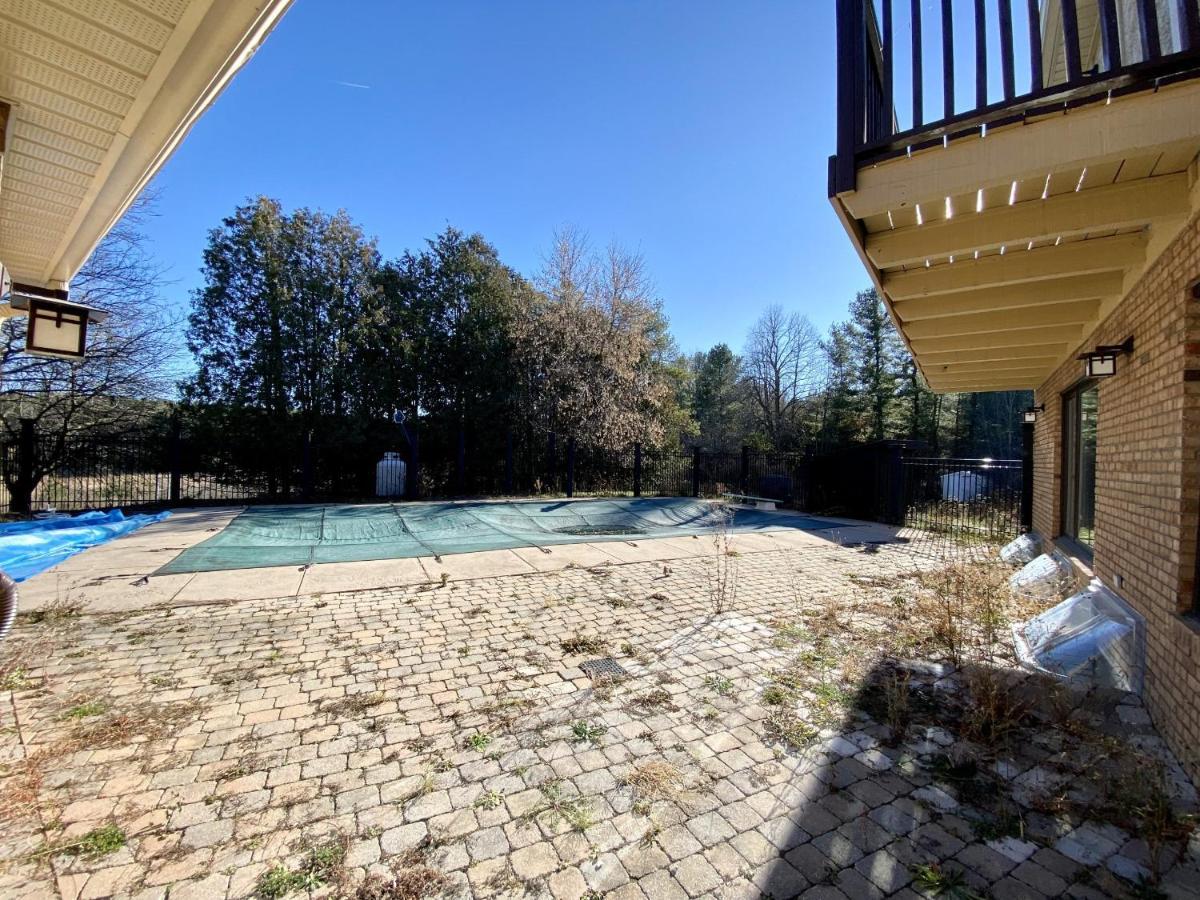 5000+ Sqft Cottage Near Toronto Bolton Εξωτερικό φωτογραφία